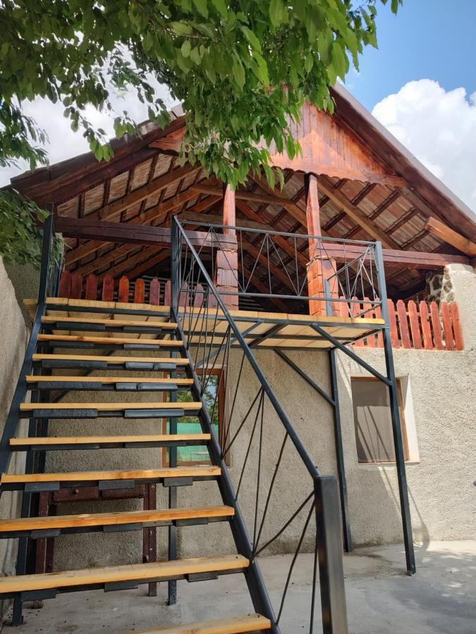 Hotel La Tataia Zahei à Dragus Extérieur photo