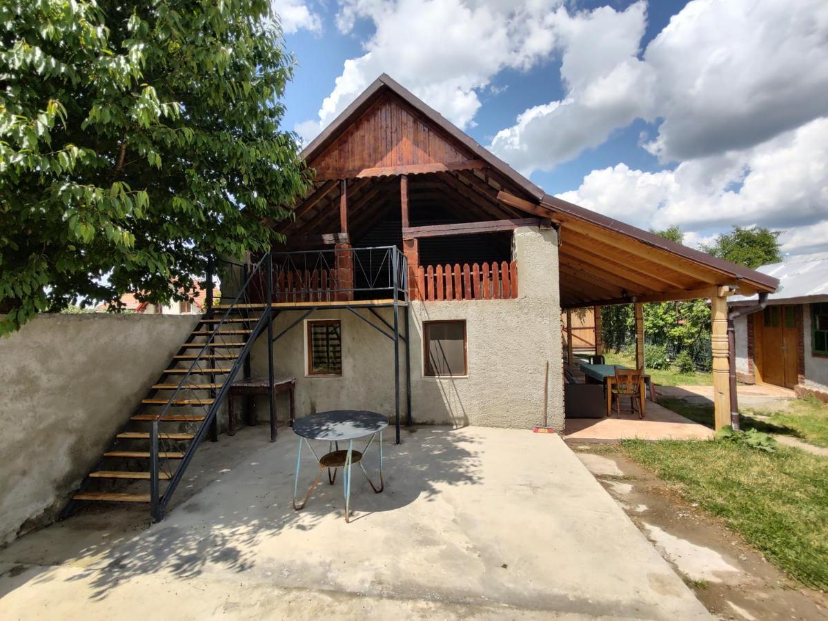 Hotel La Tataia Zahei à Dragus Extérieur photo