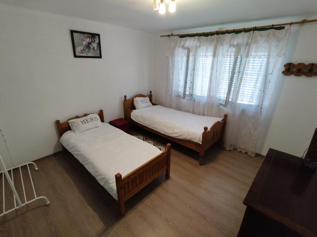 Hotel La Tataia Zahei à Dragus Extérieur photo