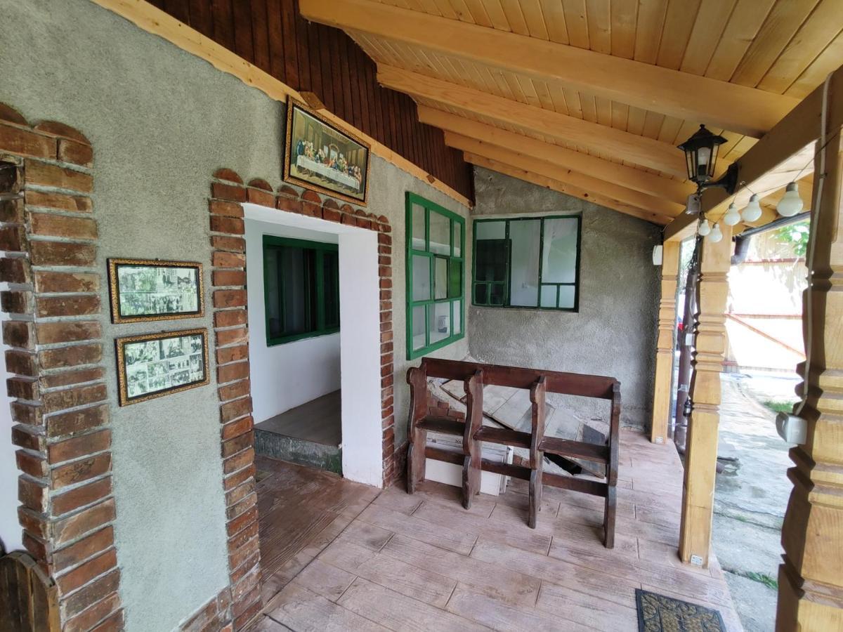 Hotel La Tataia Zahei à Dragus Extérieur photo